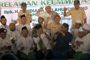 Simpatisan di Tulungagung "curhat" ke Sandiaga soal KKN Rekrutmen TNI/Polri