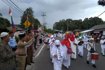 Ratusan peserta STQ di Bangka ikuti pawai ta'aruf