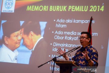 Dewan Pers ingatkan media massa tidak merujuk medsos