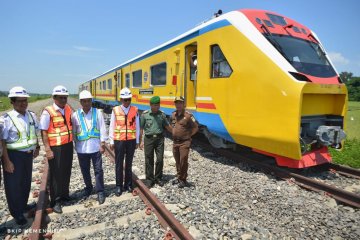 Rampung 2020, KA Makassar-Parepare terhubung dengan pabrik semen