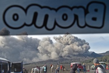 Wisata gunung Bromo tak terpengaruh erupsi