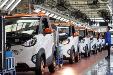 GM bakal investasi 300 juta dolar untuk produksi mobil listrik baru