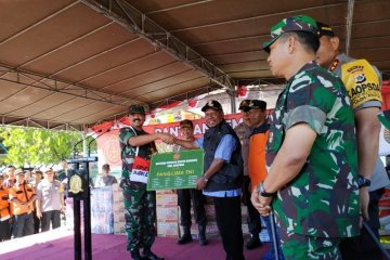 Ini bantuan Panglima TNI dan Kapolri untuk korban banjir di Sentani