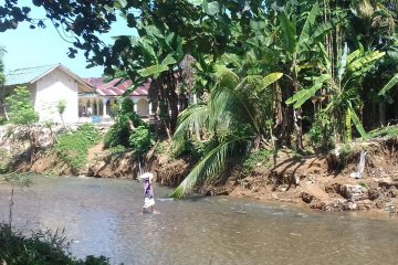Erosi Sungai Manggeng di Aceh Barat Daya makin mengkhawatirkan