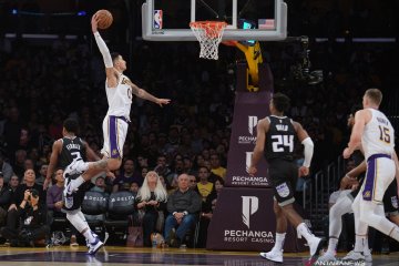 NBA: L.A. Lakers kalahkan Sacramento Kings