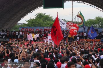 Jokowi janji akan lanjutkan pembangunan jalur KA Labuhanbatu-Dumai