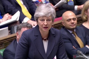 Pengunjuk rasa  berpawai di London menentang penundaan Brexit