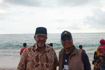 Mantan Menpar-RB apresiasi pelepasliaran tukik di Aceh