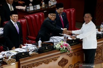 Rapat paripurna penutupan masa sidang