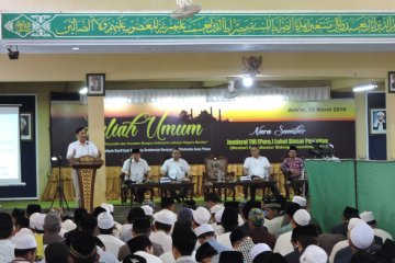 Menko Kemaritiman ajak mahasiswa lawan hoaks