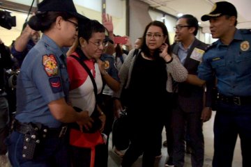 Filipina tangkap Maria Ressa atas tuduhan kepemilikan media oleh asing