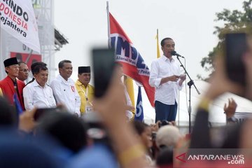 KAMPANYE JOKOWI DI MAKASSAR
