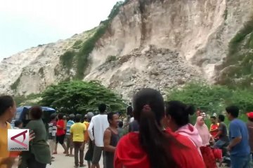 Tim SAR cari korban longsor Gunung Kapur Puger Wetan