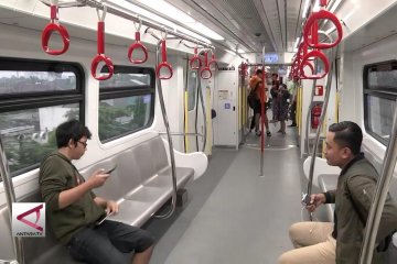 Sosialisasi LRT Jakarta untuk penumpang Jak24