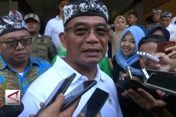 Mendikbud targetkan seluruh guru honorer diangkat 2023