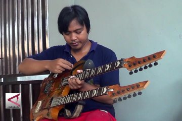 Gara-gara gitar, Freddy diburu Musisi