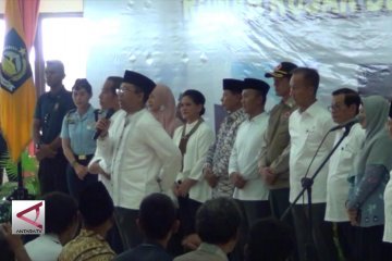 Presiden tinjau pencairan dana bantuan gempa Lombok