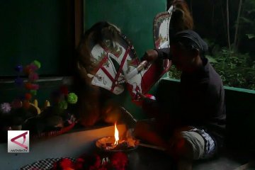 Ritual sakral Kuda Lumping lereng Sumbing