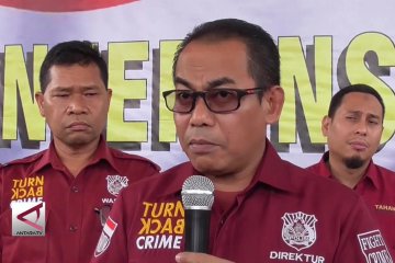 Polisi tangkap bos travel umroh penipu di Medan