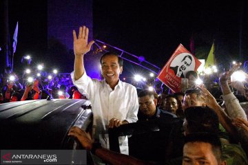 Jokowi: jangan takut-takuti rakyat dalam pesta demokrasi