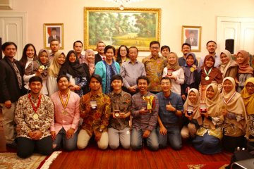 Tim mahasiswa Indonesia sabet emas dan perak  di Moskow