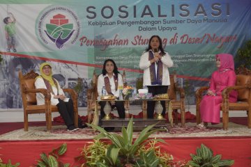 Istri menteri lakukan sosialisasi cegah stunting di Lubuk Sikaping