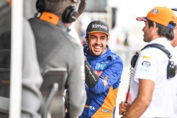 Alonso puji performa McLaren, tapi tak tertarik balik ke F1