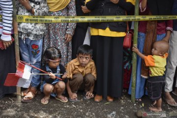 Menunggu kedatangan Wapres Jusuf Kalla