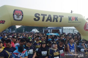 Ribuan peserta ikuti "Pemilu Run 2019" di Jakarta