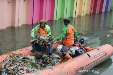 Para penjaga Danau Sunter