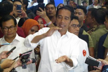 Dituduh pemilu curang, Jokowi: "Sampaikan dong, jangan curang-cureng"