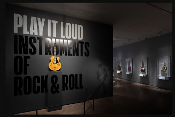 Gitar Chuck Berry, Elvis hingga Bob Dylan terpajang di museum ini