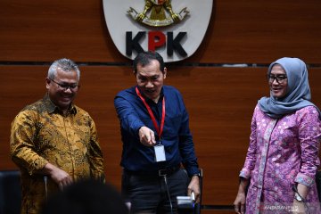 KPK dan KPU umumkan LHKPN anggota DPR