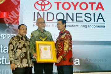 Penghargaan Korporasi Merah Putih untuk Toyota Indonesia