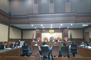 Enam anggota DPRD Sumut didakwa terima suap Rp3.677,5 juta