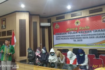 Tujuh pelajar SMA Pontianak terkait perkelahian memberikan klarifikasi