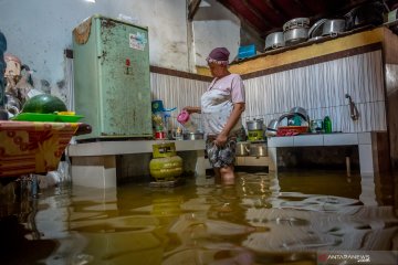 Banjir di Demak akibat luapan air Sungai Dombo-Sayung