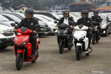 Menristekdikti coba motor listrik produksi nasional Gesits