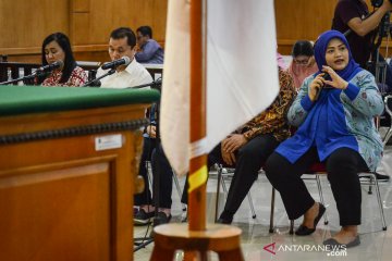 Sidang lanjutan mantan Bupati Bekasi Neneng Hasanah Yasin