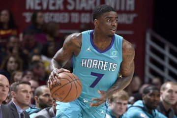 Hornets jaga asa playoff setelah lumat Cavaliers 124-97