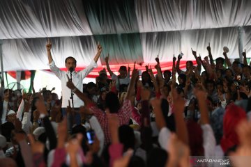 Jokowi ajak pendukungnya di Sentul menangkan Pilpres 17 April 2019