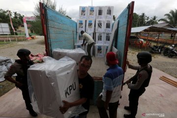 Distribusi logistik pemilu di Palembang sesuai target