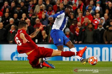 Kurang bugar, Lovren absen perkuat skuat Liverpool ke Porto