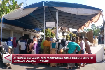 Antusiasme Masyarakat adat kampung Naga memilih Presiden di TPS 002