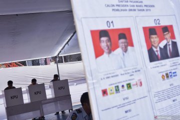 KPU Gresik lakukan pencoblosan ulang di TPS 10 Kebomas