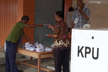 Bawaslu Jateng: 140 TPS lakukan penghitungan suara ulang