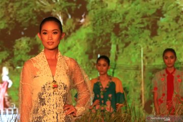 Festival Kebaya peringati Hari Kartini