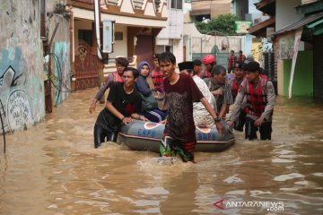 Korban tewas banjir Kebon Baru merupakan petugas angkut sampah