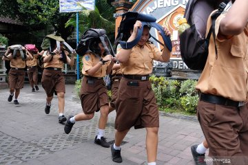 Simulasi penanganan bencana di berbagai daerah