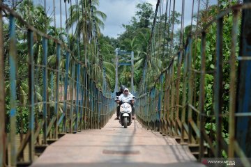 Kebutuhan jembatan gantung di Jambi